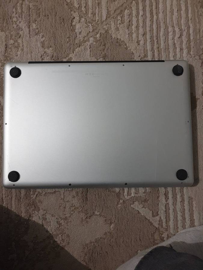 Macbook Pro 17 inch A1297