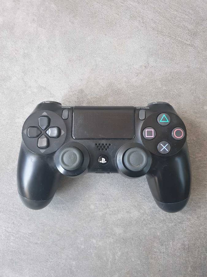 PS4 controller Dualshock 4