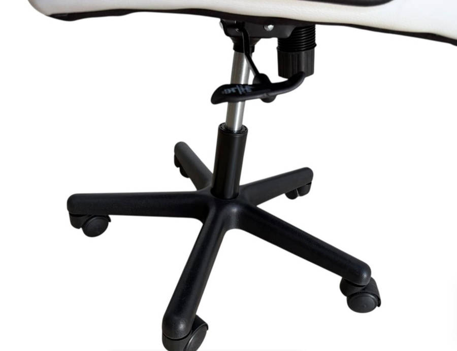 Eay Eay Thing Faux Leather Ergonomic Home Office Chair - White BRAND NEW