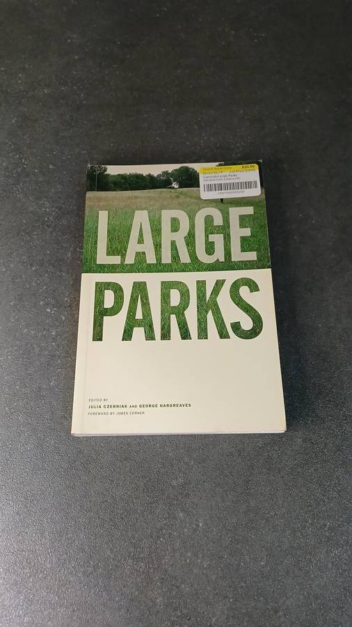 Large Parks by Julia Czerniak  (Editor)