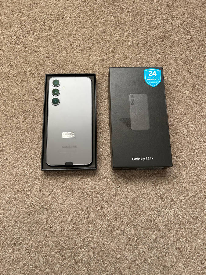 Samsung S24 Plus 256gb Dual sim Immaculate condition like brand new open box