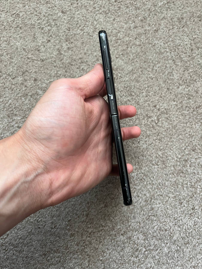 Samsung Z flip 3 5G 256gb 8gb ram with 4 green lines on screen works perfectly