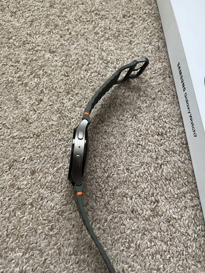 Samsung Galaxy Watch 7 BT 40mm with box and charger