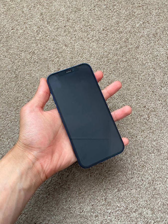 iPhone 12 64gb Dual sim good condition