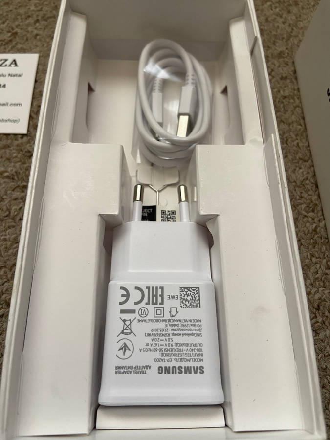 Samsung A50 128gb 4gb ram with box and charger