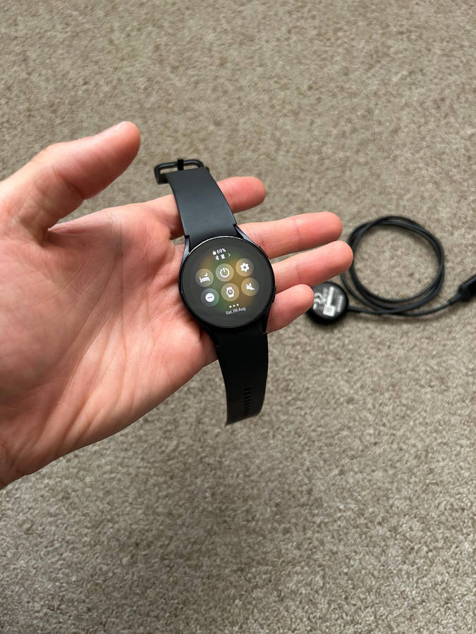 Samsung Galaxy Watch 5 40mm Good condition with charger