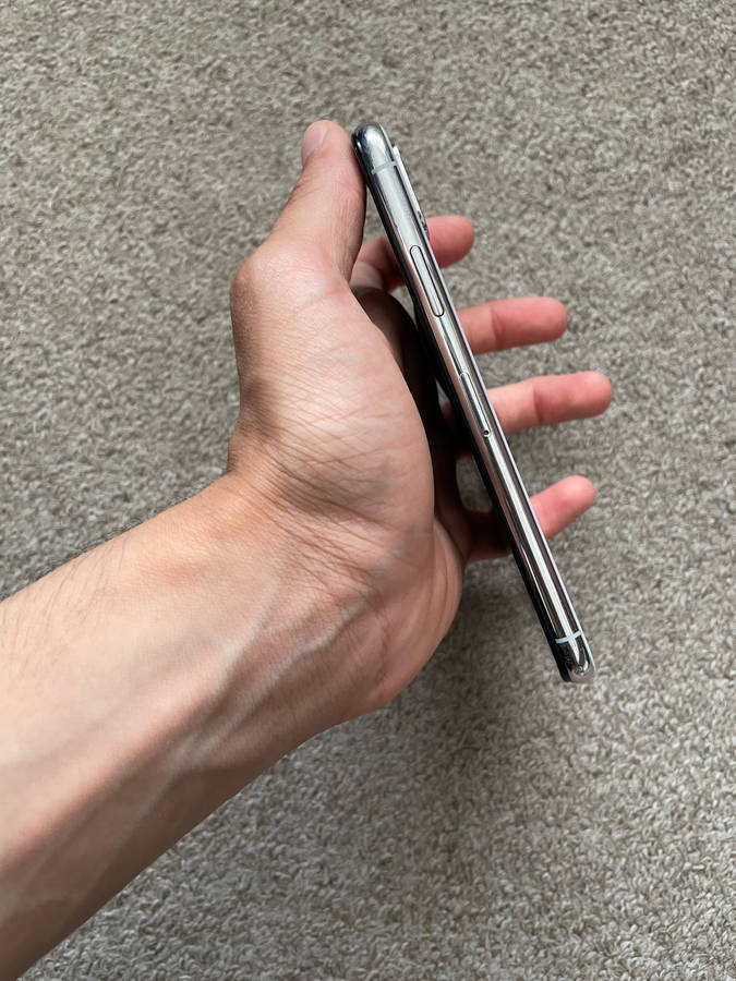 iPhone X 64GB Good condition screen locked