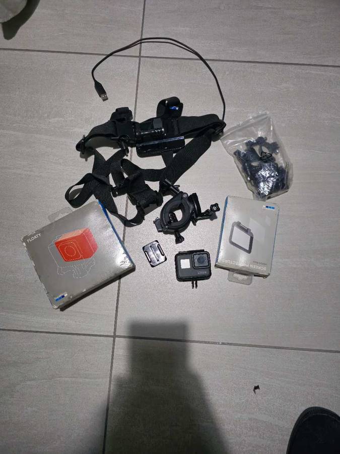 Gopro Hero 5 Black with Accessories