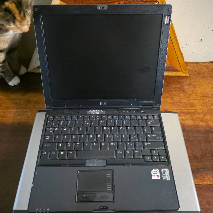 2 laptops for Parts