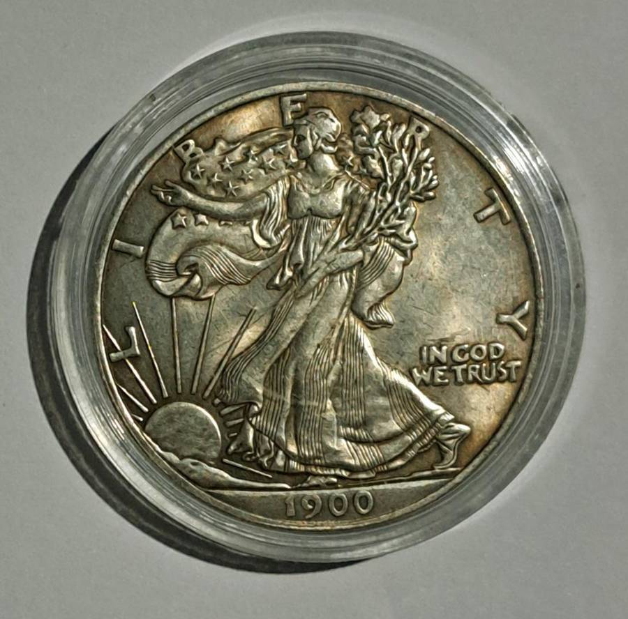 1900 USA Liberty Commemorative Coin. Eagle Emblem. " Crown Size COIN."b"