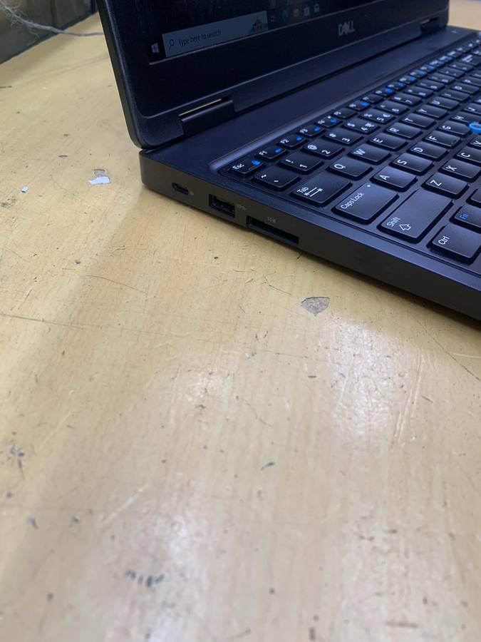 DELL LATITUDE 5480 14-inch , Core i5,  7th Gen ,16GB Ram, 256GB SSD, Win 10 Pro