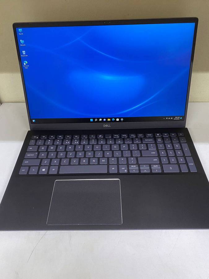 Dell Vostro 5502 Notebook PC  Core i5-1135G7 / 15.6 FHD / 8GB RAM / 256GB SSD | Win 11 Pro