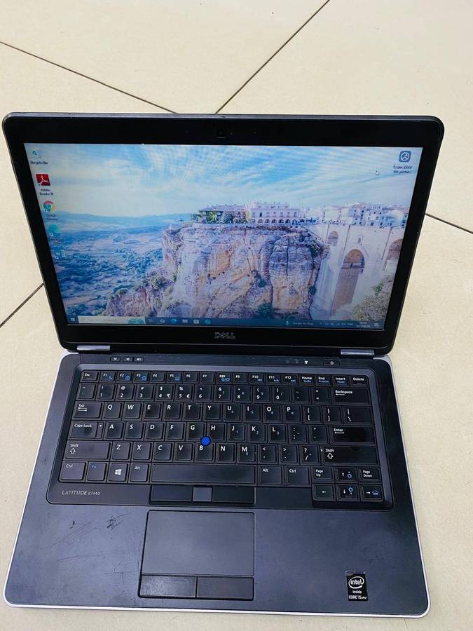Dell Latitude E7440 - Intel Core i5-4th Gen - 8GB RAM - 500GB HDD - Win 10 Pro