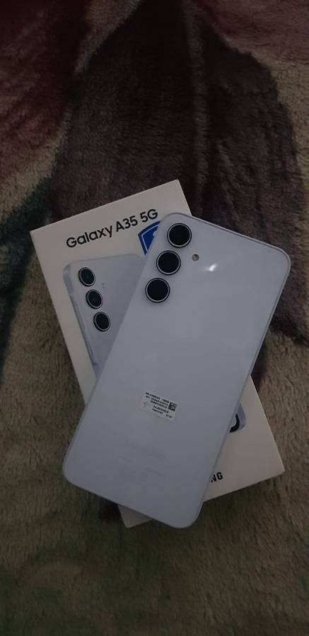 Boxed Samsung A35 5G, Android 14, 6GB Ram, 128GB, Dual Sim, Battery 5000Ahms, All Network unlocked