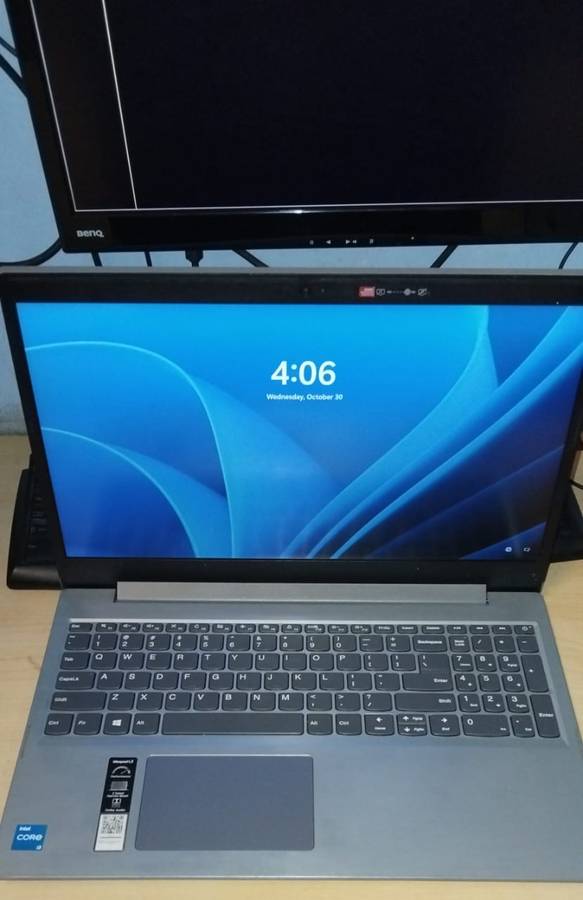 Lenovo, i3 11th Gen, 20GB Ram, 512GB M.2 Nvem, HDMI, Bluetooth, 4G LTE, WI-FI