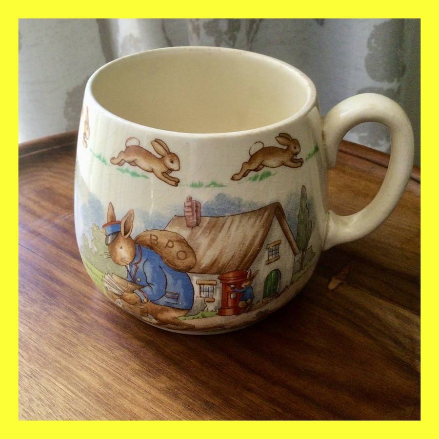 Vintage Signed Royal Doulton Bunnykins Mug Postman Scene!