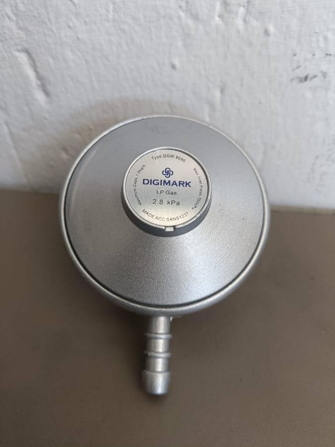 L shape low pressure Lpg regulator