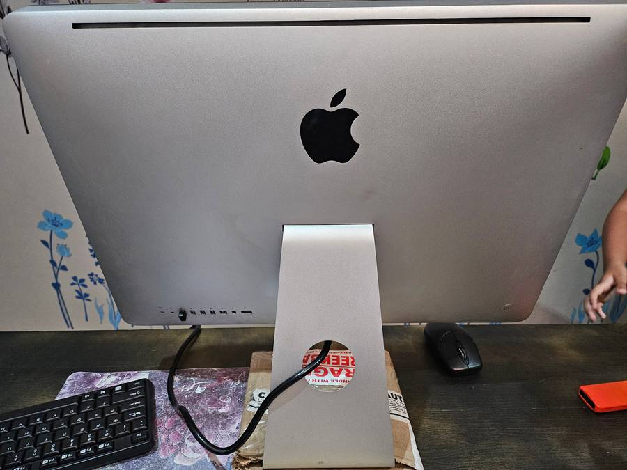 APPLE IMAC i5 21.5INCH