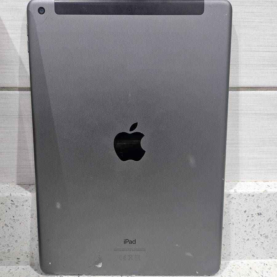 IPAD 8TH GENERATION 128GB WIFI AND CELLULAR