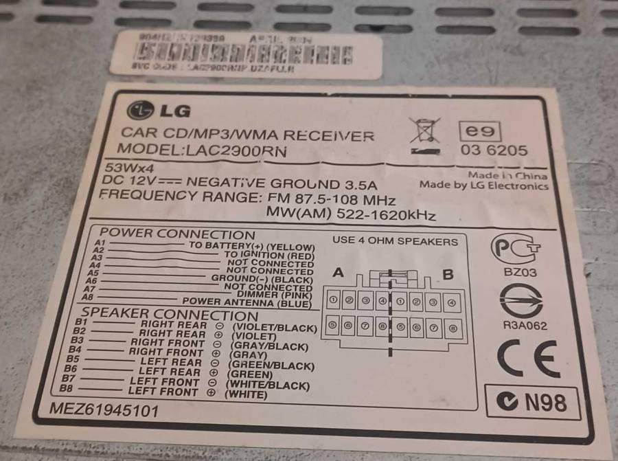 LG CD ,MP3 CAR RADIO