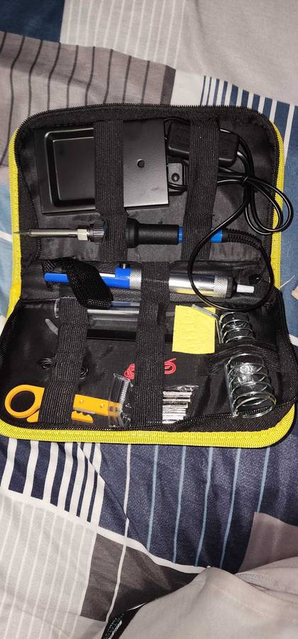 15 Piece Soldering Kit with lots of Accessories in Case