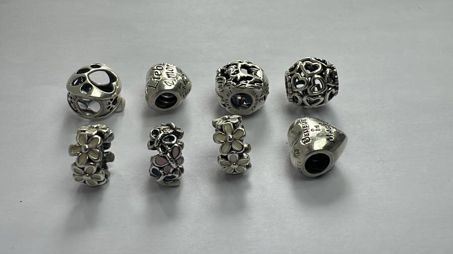 8 x Pandora Charms !!!!