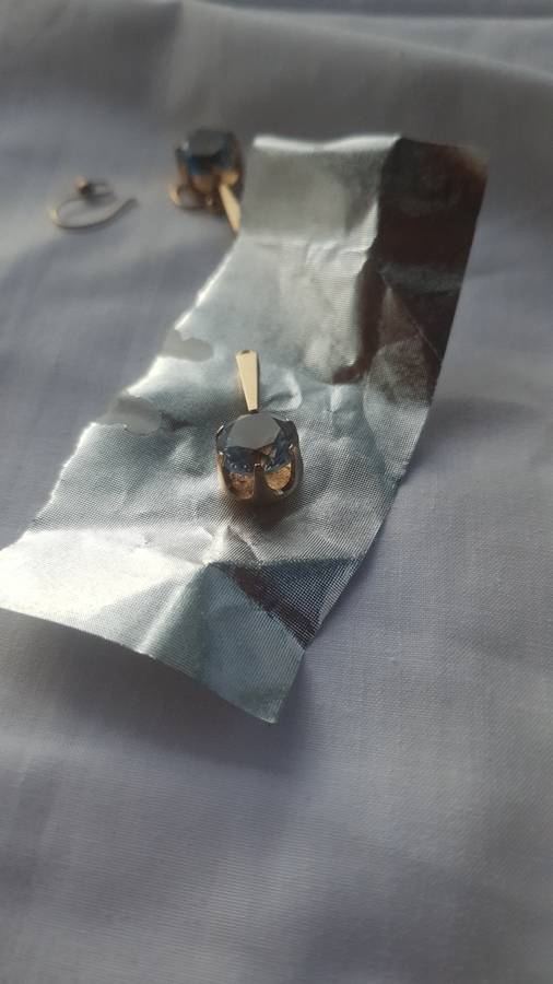 1930's Antique Yellow Gold 9CT Natural Gut Aquamarine earrings - 5.2 Grams - exactly 2.6 grams each