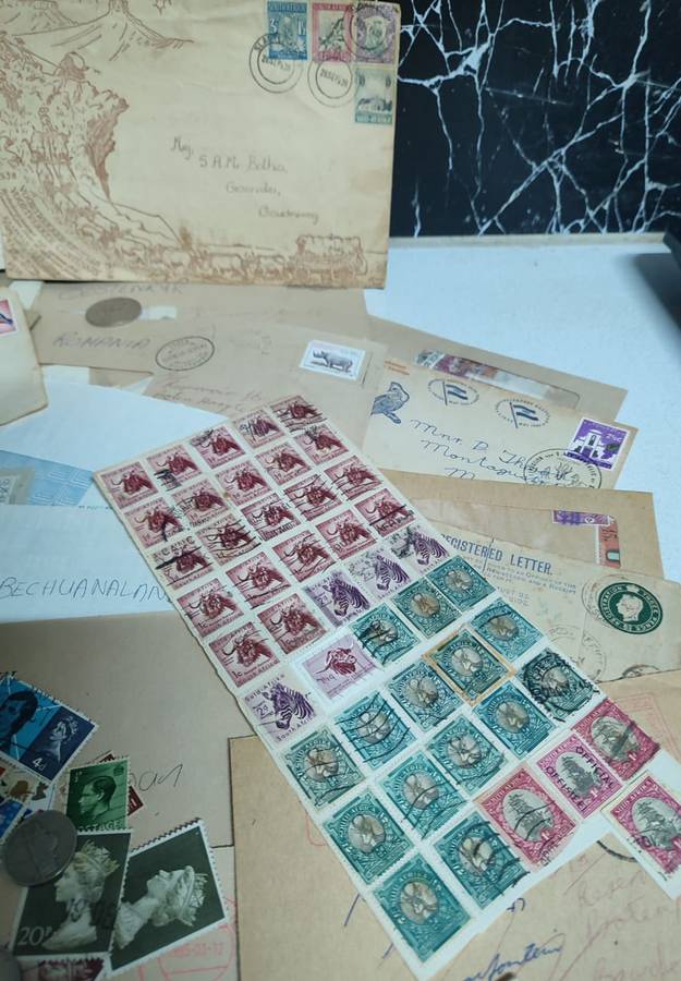 LARGE STAMP COLLECTION - SOMETHING OF EVERYTHING