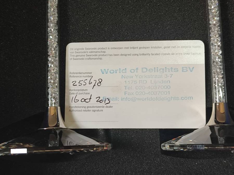 SWARVOSKI - RETAIL R7220,00 - STUNNING CRYSTAL GUT CHAMPER GLASS