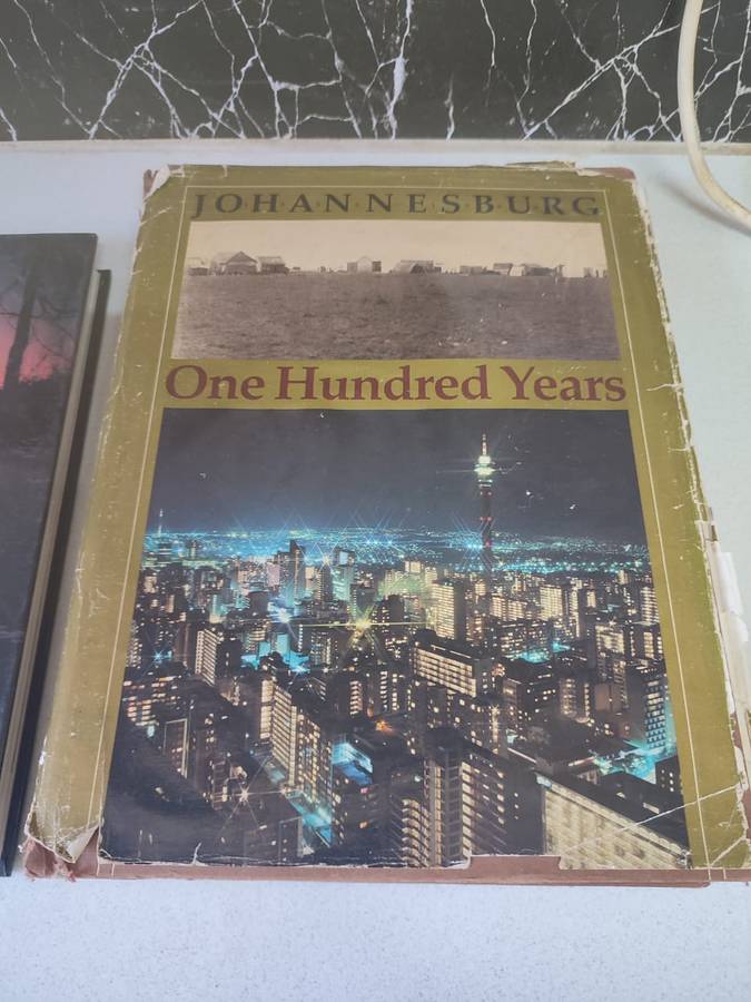 STUNNING AFRICANA AND GRENSOORLOG BOOK JOBLOTT