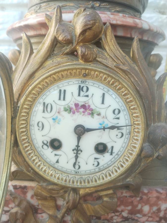 #11 LARGE FRENCH BROCHON 19TH CENTURE MANTLE CLOCK WITH TURNKEY - WORKING ORDER! HIGHT 720MM