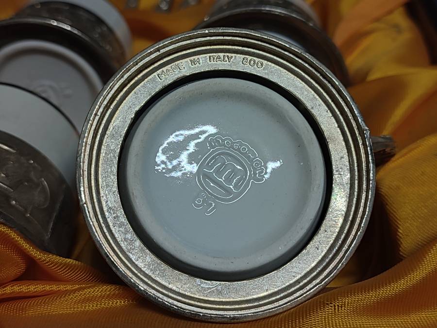 !!!!WOW!!! STUNNING TEA CUP SET WITH SAUCERS AND SUGAR POT!!!