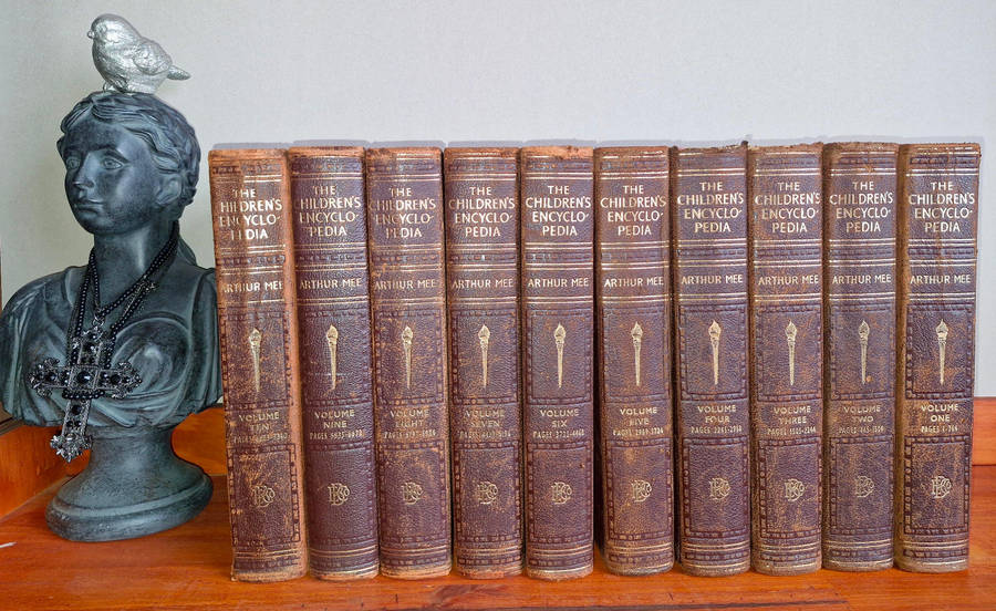 Arthur Mee Childrens encyclopedia 10 volumes