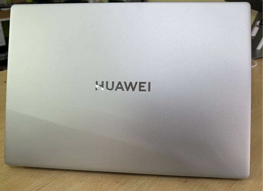 Huawei MateBook MCLF-X  Intel® Core i5 12450H 8GB RAM and 512GB Nvme SSD 16-Inch Laptop Refurbished