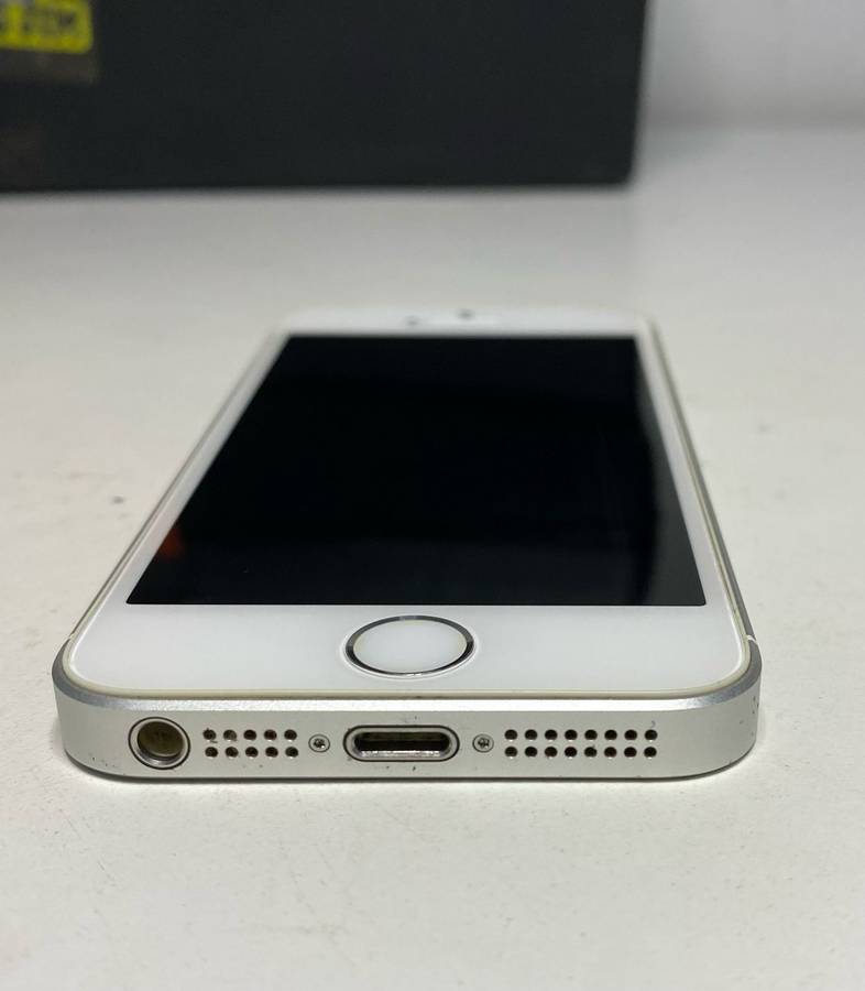 Apple iPhone SE (1st Gen) 16GB Vodacom Locked