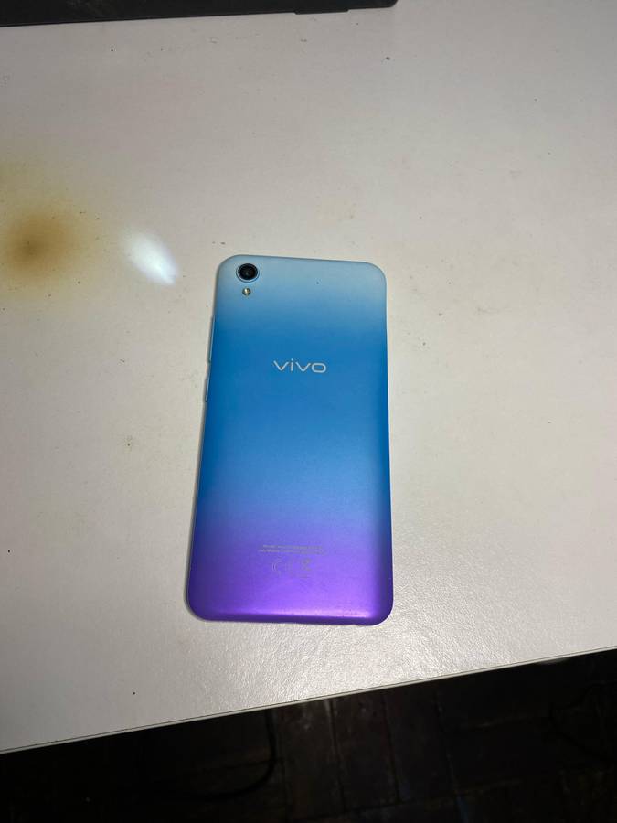 Vivo Y1S (Aurora Blue, 32GB, 2GB RAM)  Second Hand