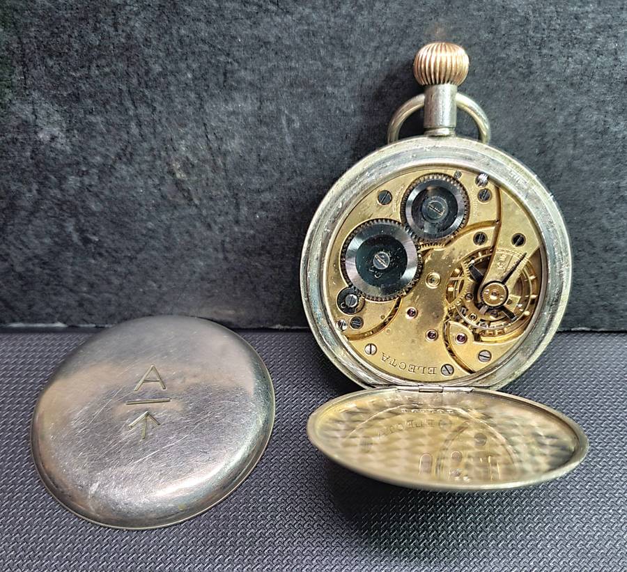 Rare Electa 30 Hour Non Luminous Mark V - World War I British Army RFC Pilots official Pocket watch