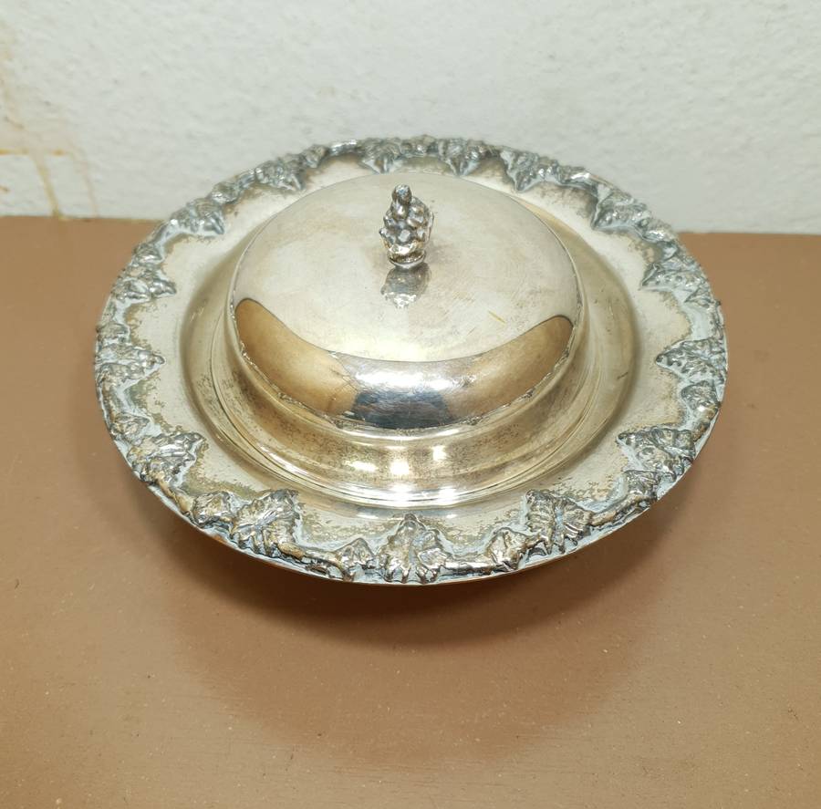 Hallmarked vintage Silver Plated on Copper cheese dom on stand - Made in France.