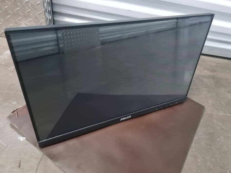 MECER 22INCH MONITOR LE22BW