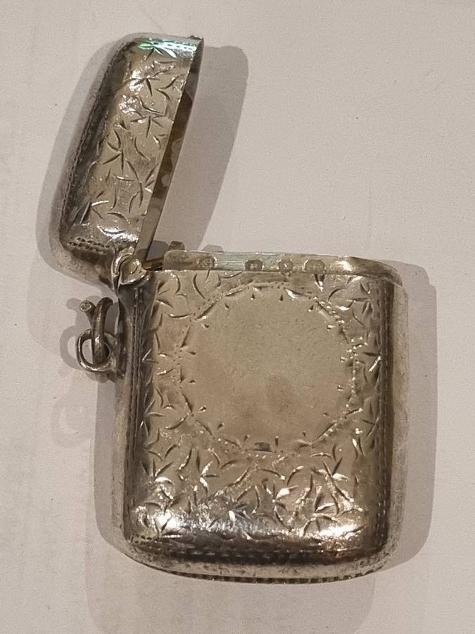 STERLING SILVER VESTA CASE