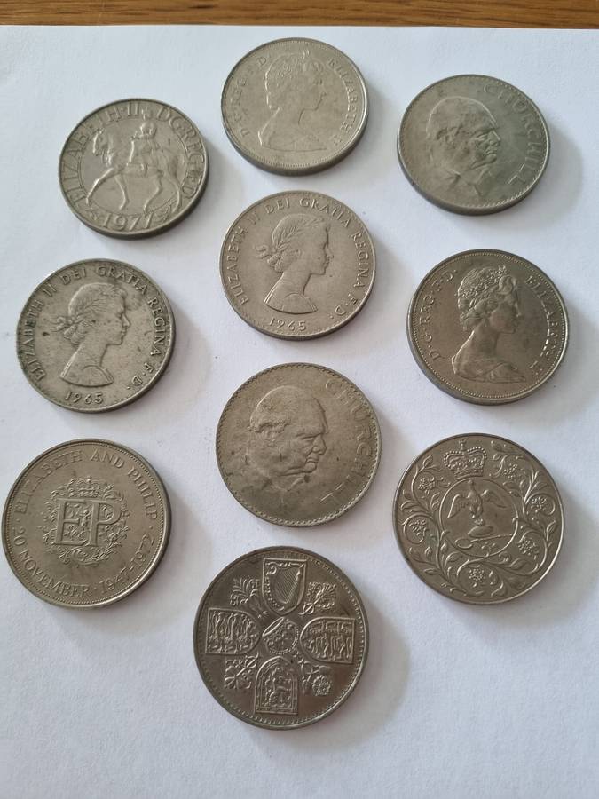 ASSORTED BRITISH CROWNS SET OF 10