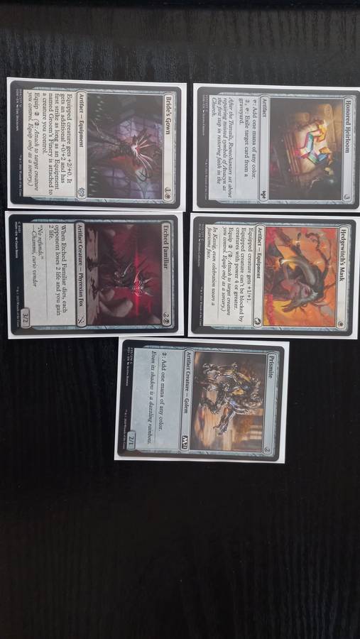 MAGIC THE GATHERING TRADING CARD - Commander Deck - Aron Benalias Ruin