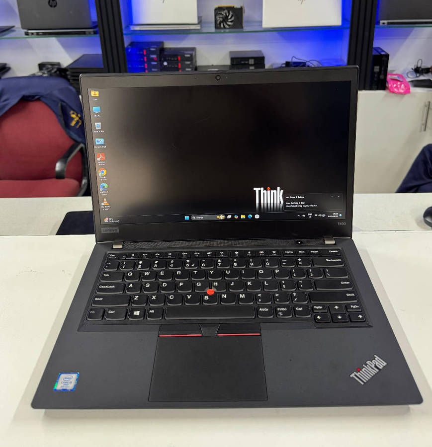 Lenovo ThinkPad T490 TouchScreen