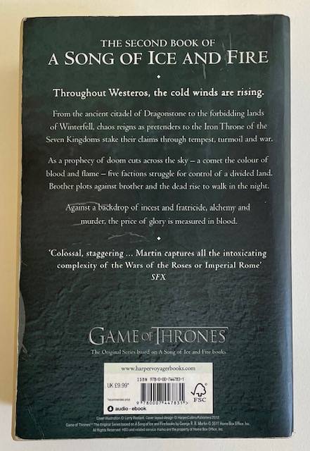A CLASH OF KINGS-  GEORGE RR MARTIN - 2011 Harper Collins UK.  911 pages *Game of Thrones series