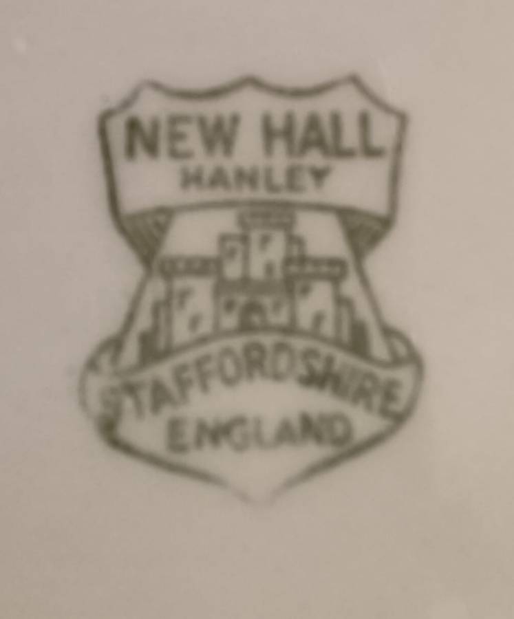 ANTIQUE VANITY 3 PIECE SET.PORCELAIN NEW HALL HANLEY STAFFORDSHIRE ENGLAND.