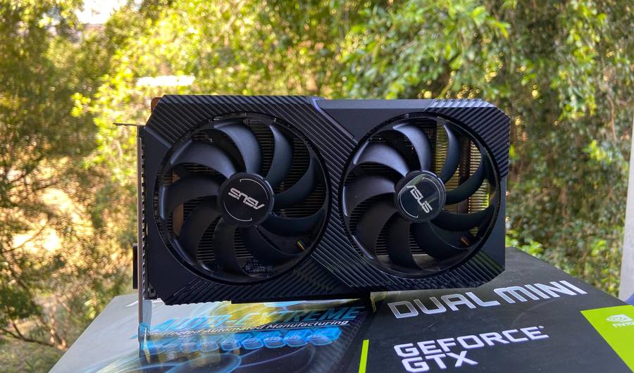 Asus NVIDIA GTX 1660 Super 6GB GDDR6 - 1408 CUDA cores 192-bit Gaming GeForce