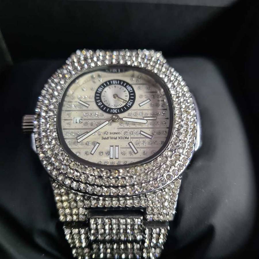 Patek Philipe Geneve iced-out watch (see details)