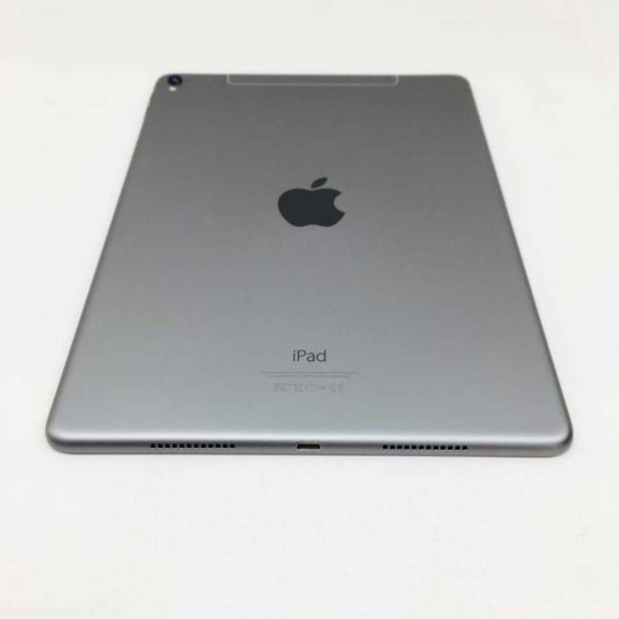 iPad Pro 9.7 A1674 (see details)
