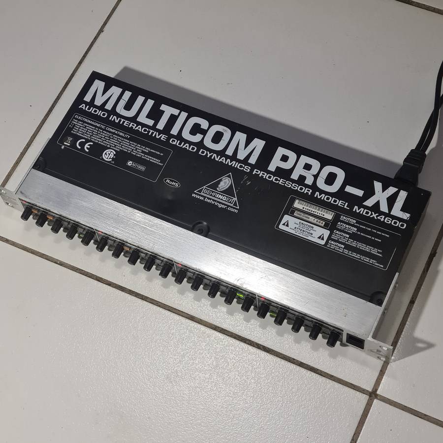 Behringer multicom pro-xl mdx4600