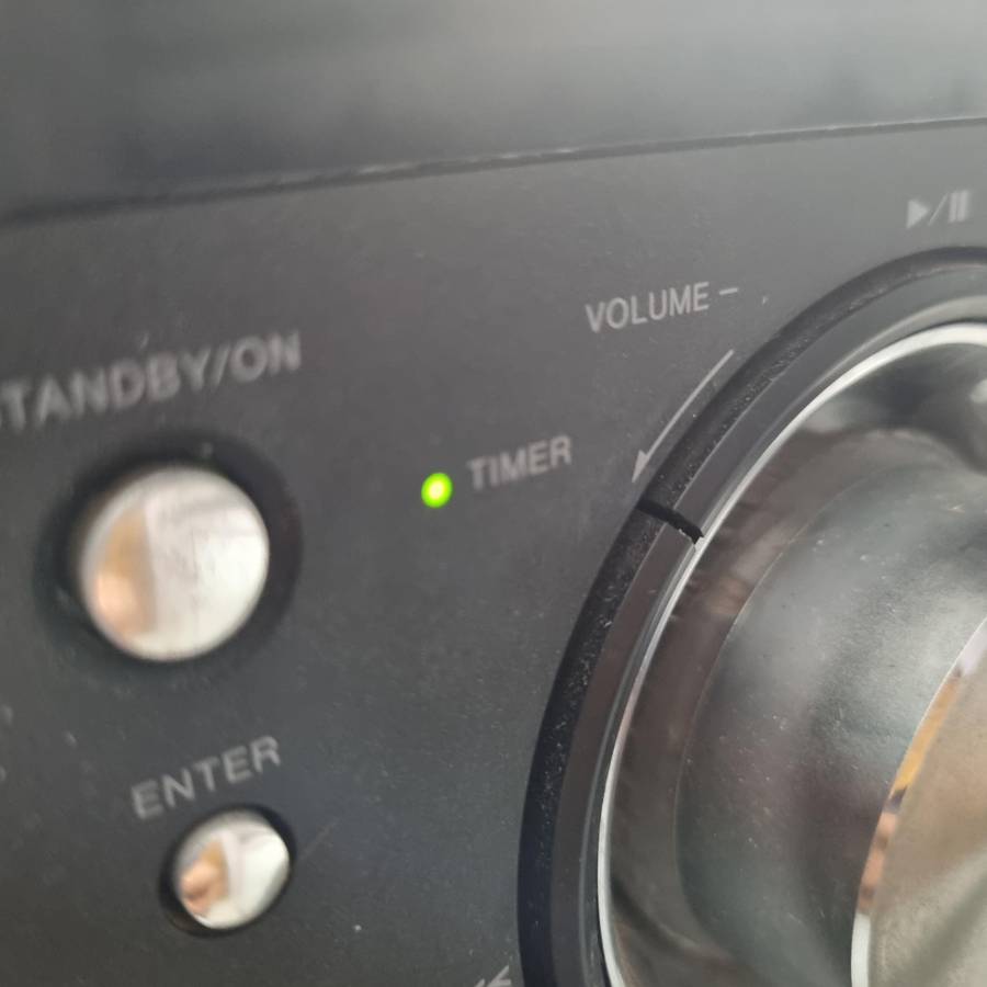 Pioneer Stereo (on standby)